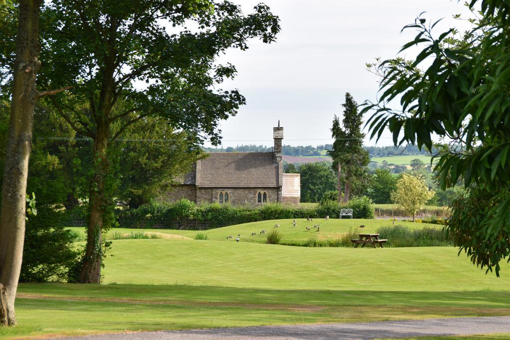 Llansabbath Country House B&B Abergavenny Exterior foto